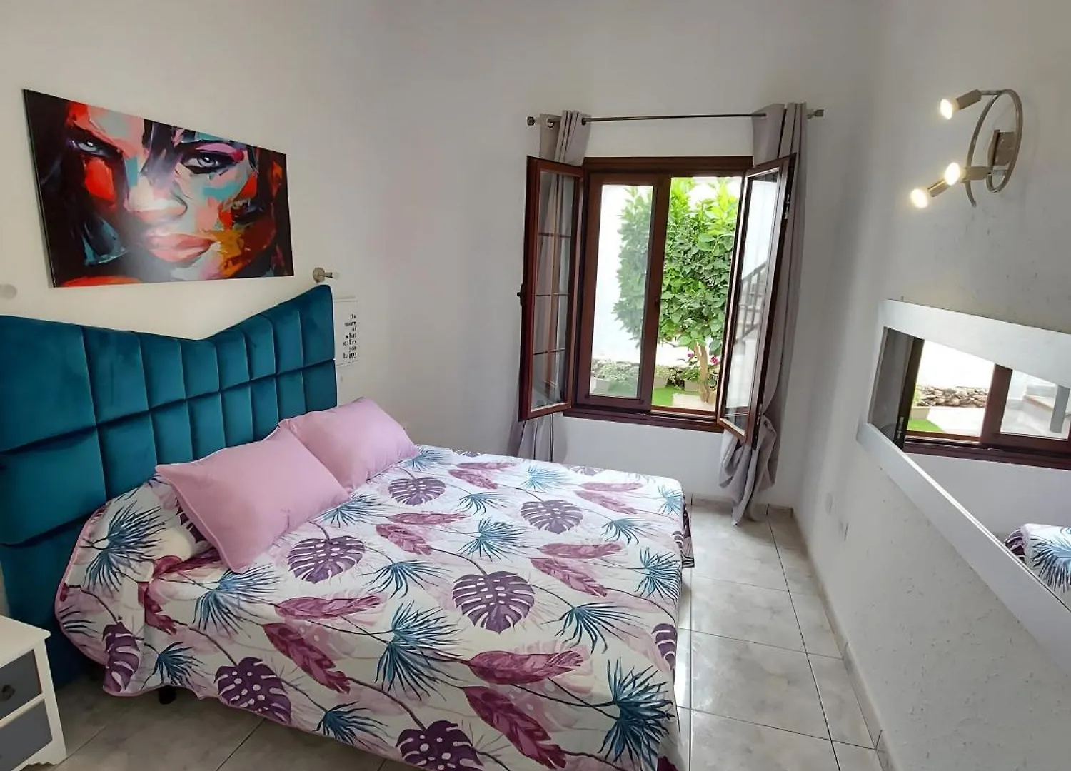 הוילה אדחה Chiara Garden View בית נופש