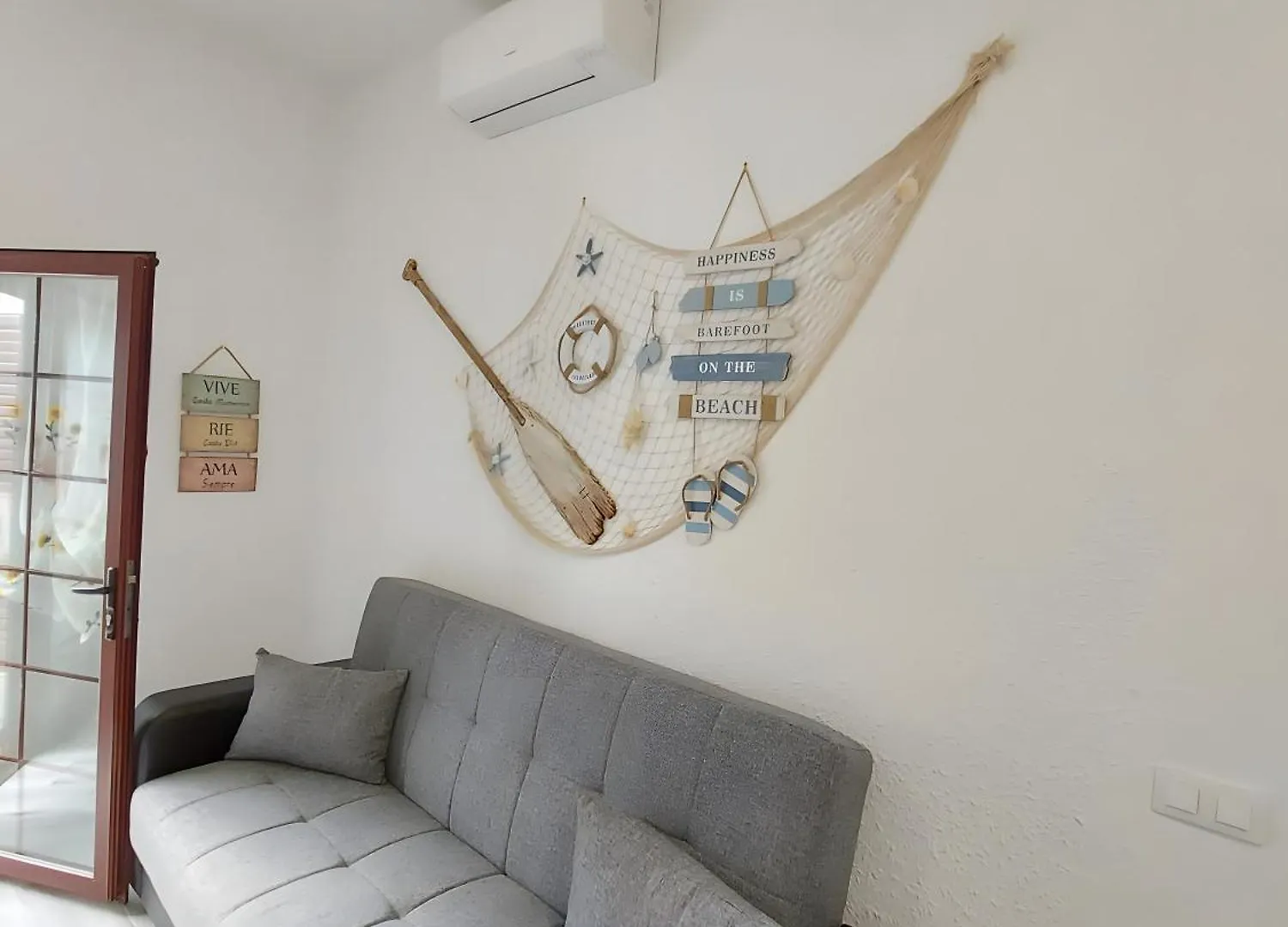 בית נופש הוילה אדחה Chiara Garden View ספרד