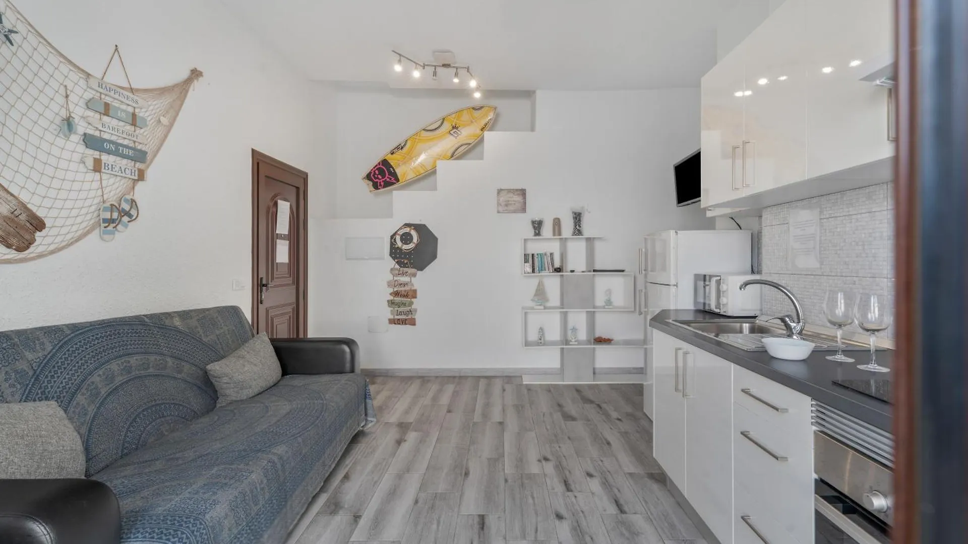 הוילה אדחה Chiara Garden View 0*,  ספרד